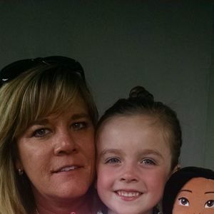 Meet your Posher, Tracy